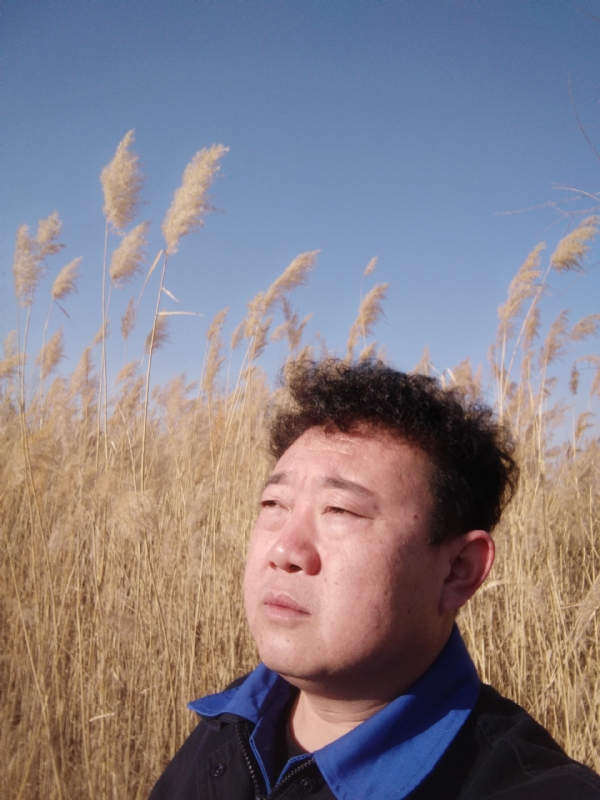 德刚的第一张照片--大田交友网