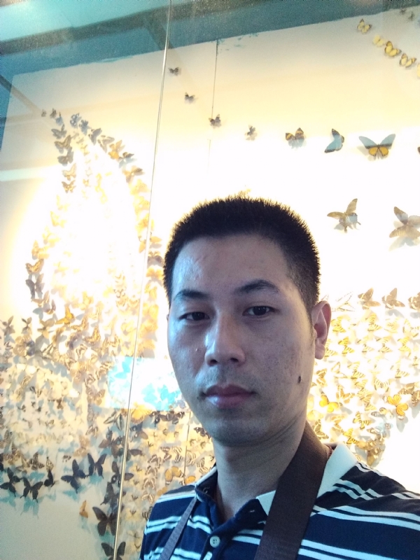 大灰狼的第一张照片--大田交友网