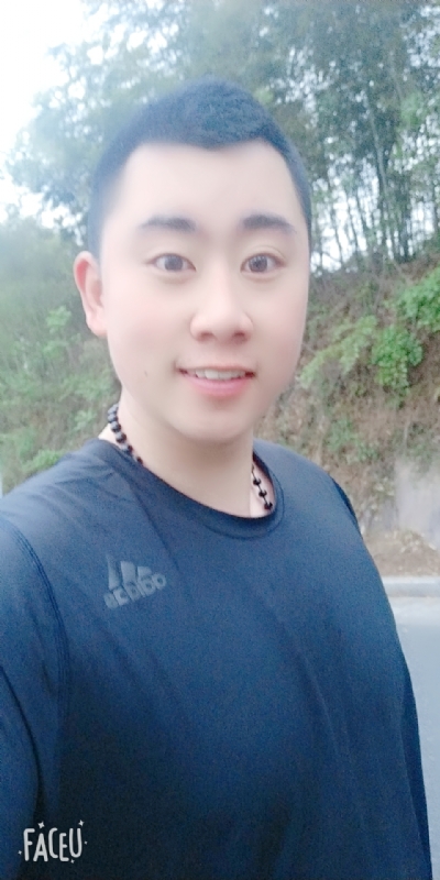 帅小伙的第一张照片--大田交友网