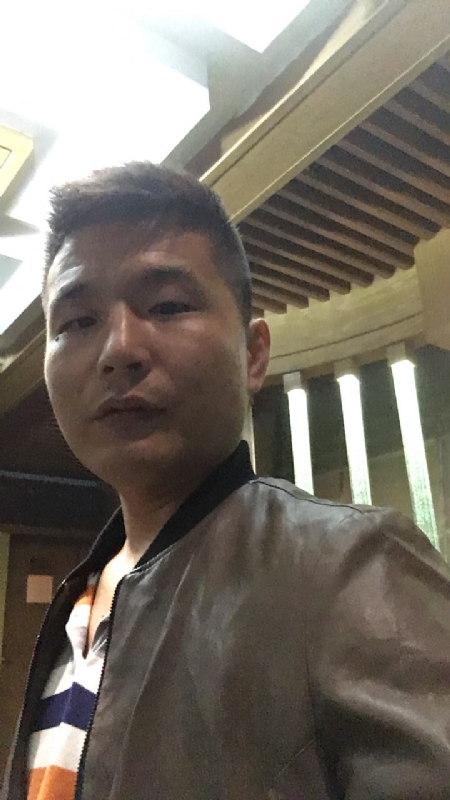 古月的第三张照片--大田交友网