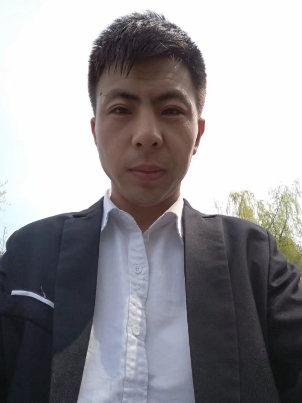 许以飞翔的第一张照片--大田交友网