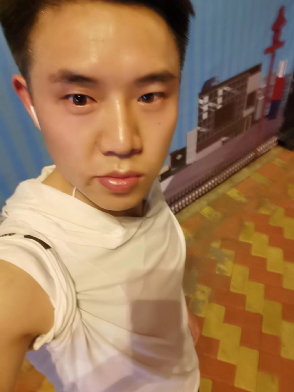 小雷的第三张照片--大田交友网