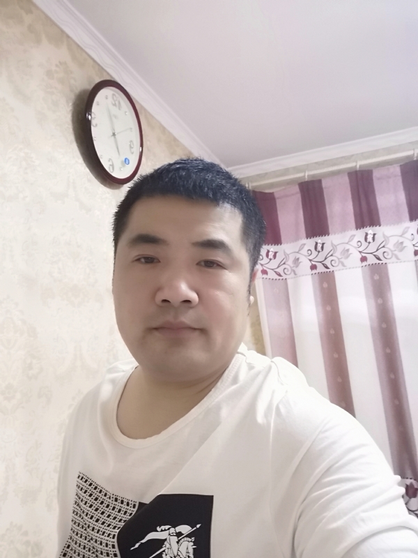 爱你的眼睛的第一张照片--大田交友网