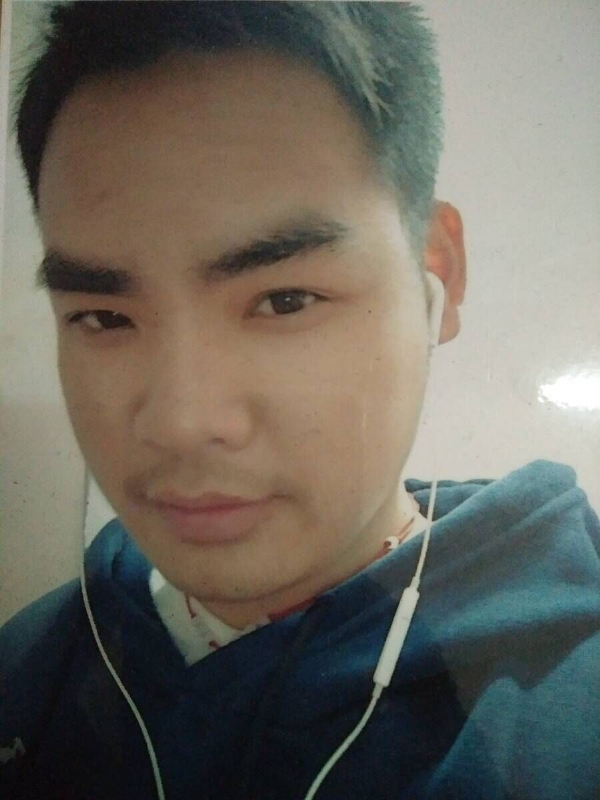 渴望爱的第一张照片--大田交友网
