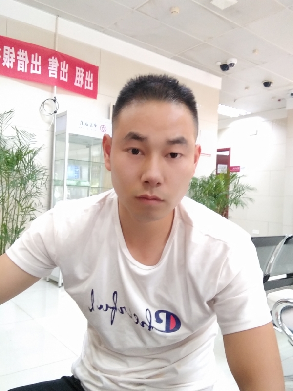 小少的第一张照片--大田交友网