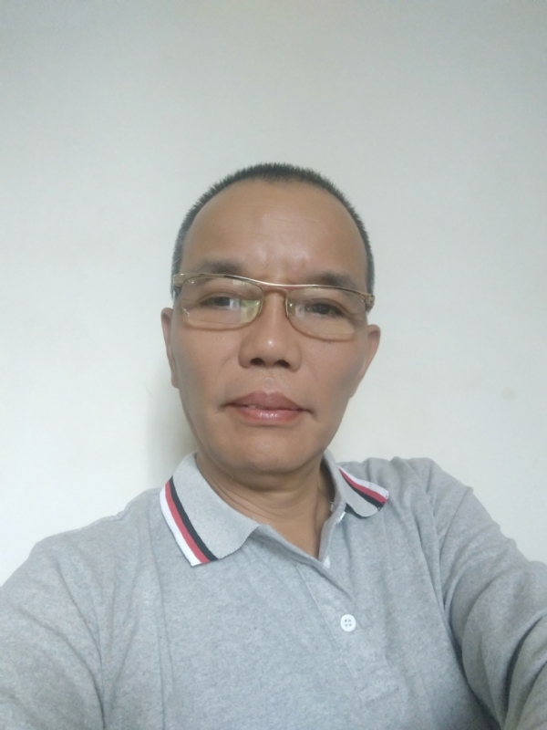 稳重大方的第一张照片--大田交友网