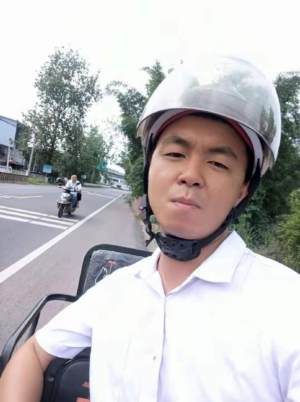 紧张死了的第一张照片--大田交友网