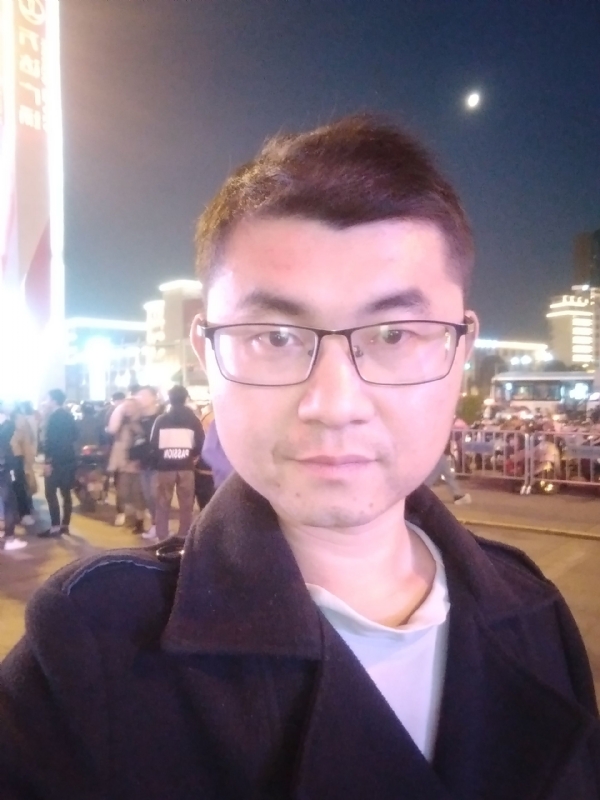 期待的第四张照片--大田交友网