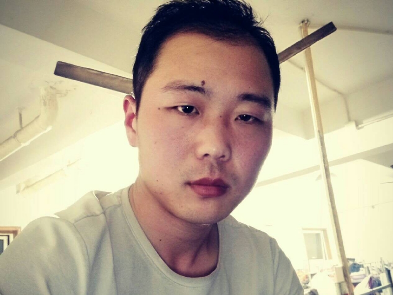 听听那冷雨的第一张照片--大田交友网