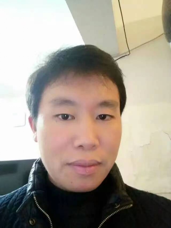 擎天柱的第三张照片--大田交友网