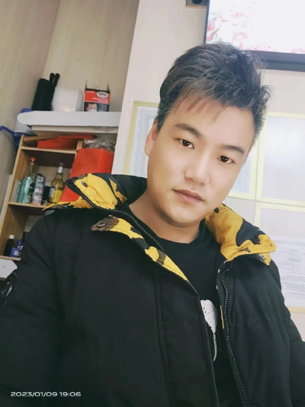 孤酒枕愁眼眠的第一张照片--大田交友网