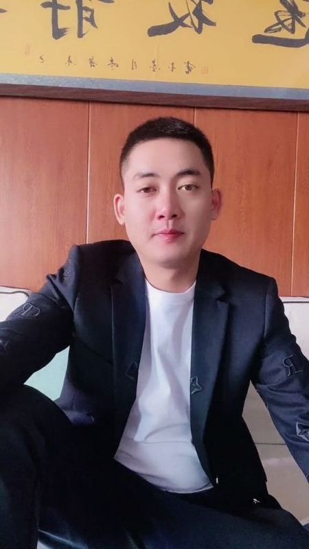 李泽胜的第一张照片--大田交友网