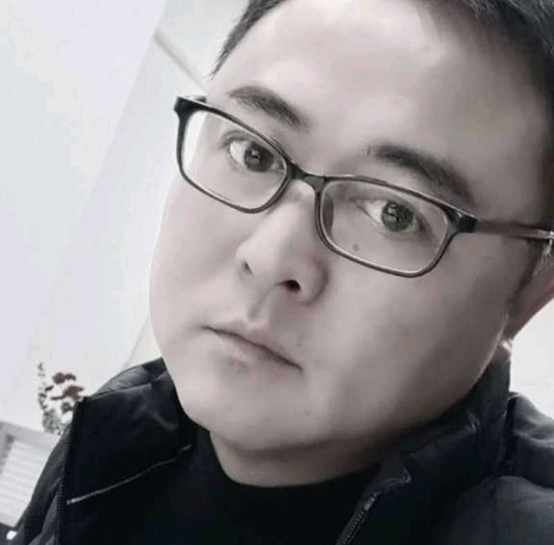 小石头的第一张照片--大田交友网