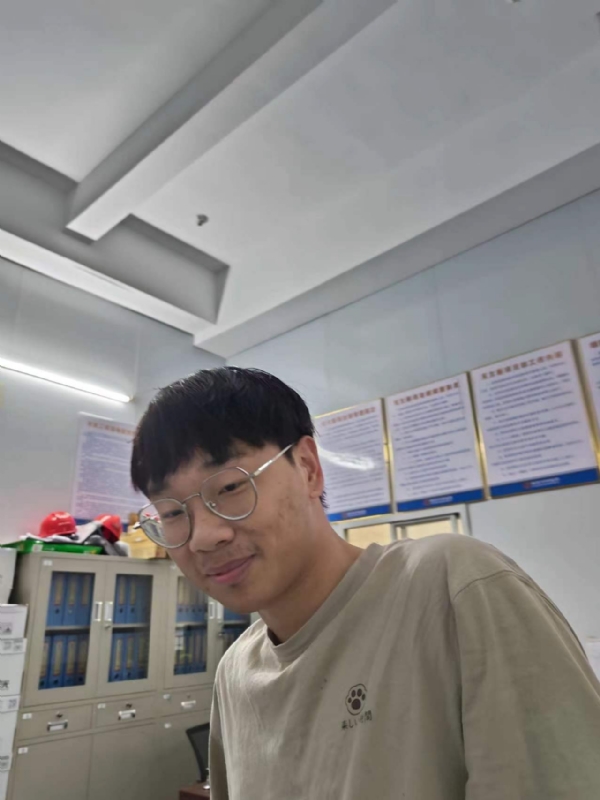 牛子弟的第一张照片--大田交友网