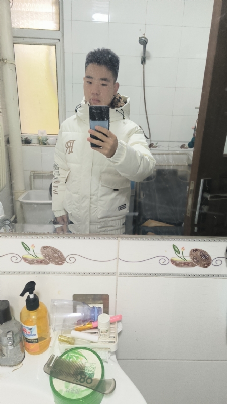 小李的第一张照片--大田交友网