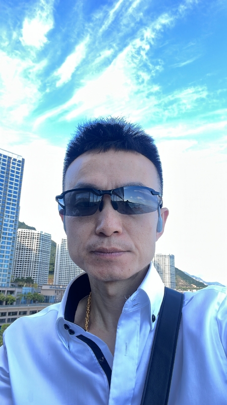 秀丽丝的第一张照片--大田交友网