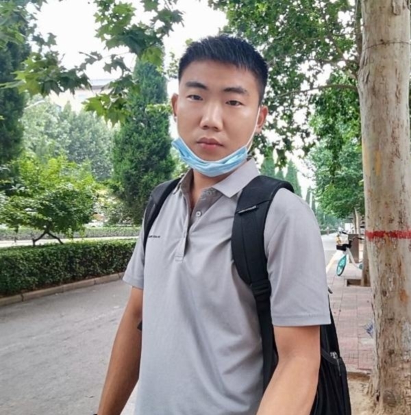 90年男征婚的第一张照片--大田交友网