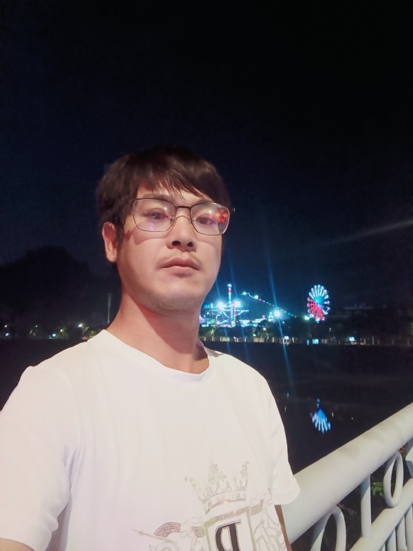 任豐的第一张照片--大田交友网