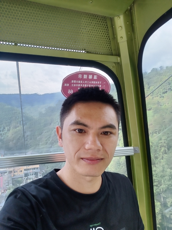 小鱼的第一张照片--大田交友网