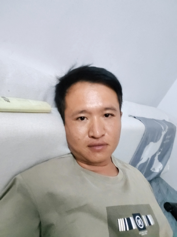 陌生人的第三张照片--大田交友网